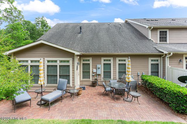 140 Shadow Creek Court, Pinehurst, NC 28374