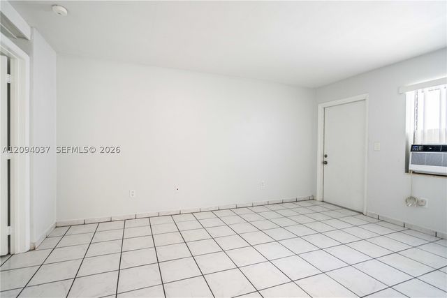 260 Navarre Ave 11, Coral Gables, FL 33134