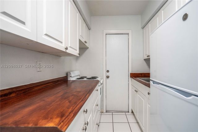 260 Navarre Ave 11, Coral Gables, FL 33134