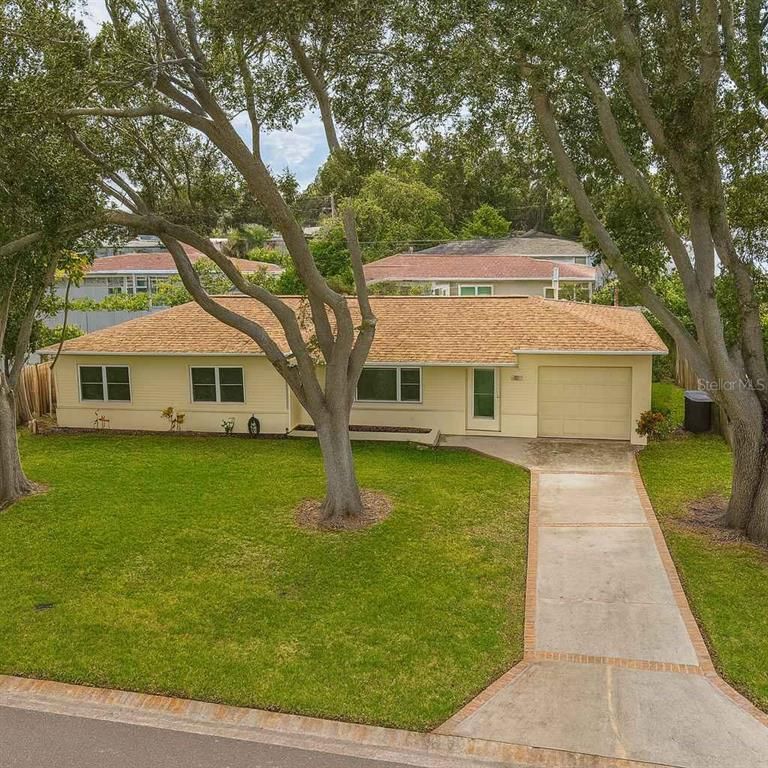 5900 15TH STREET N, St Petersburg, FL 33703