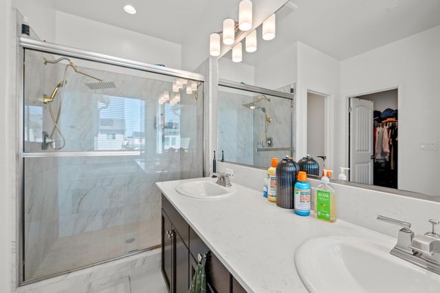 6254 W Holland Avenue, Fresno, CA 93723