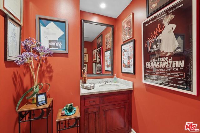 11122 Valley Spring Lane, Studio City (los Angeles), CA 91602