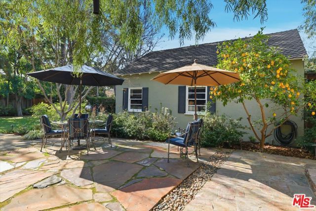 11122 Valley Spring Lane, Studio City (los Angeles), CA 91602