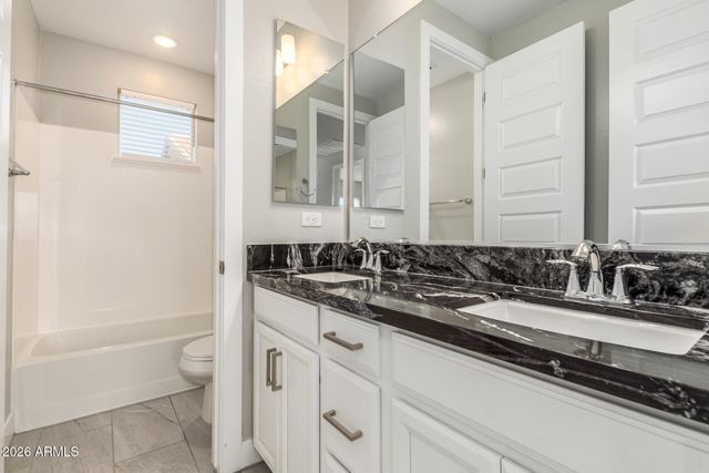 1873 S FOLLETT Way, Gilbert, AZ 85295