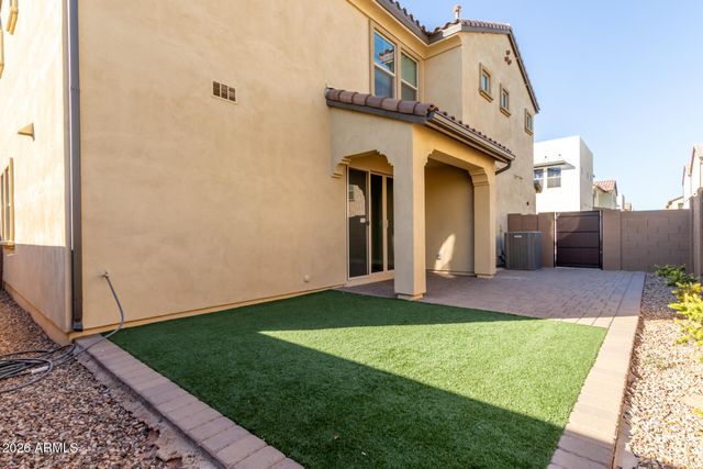 1873 S FOLLETT Way, Gilbert, AZ 85295