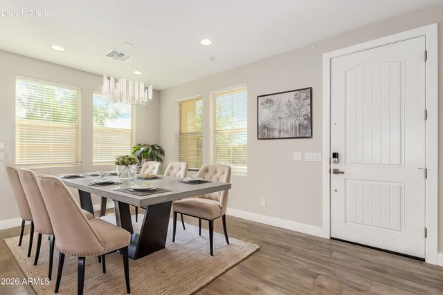 1873 S FOLLETT Way, Gilbert, AZ 85295