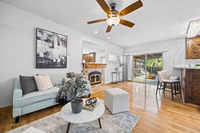 427 Topaz Street, Redwood City, CA 94062