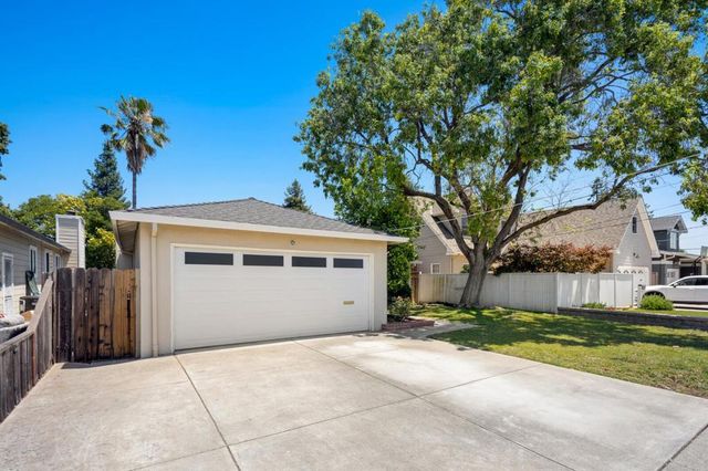 427 Topaz Street, Redwood City, CA 94062