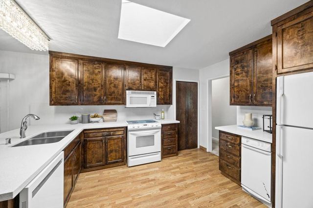 427 Topaz Street, Redwood City, CA 94062