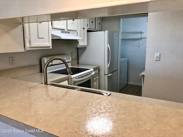 1870 Knox Mcrae Drive 101b, Titusville, FL 32780