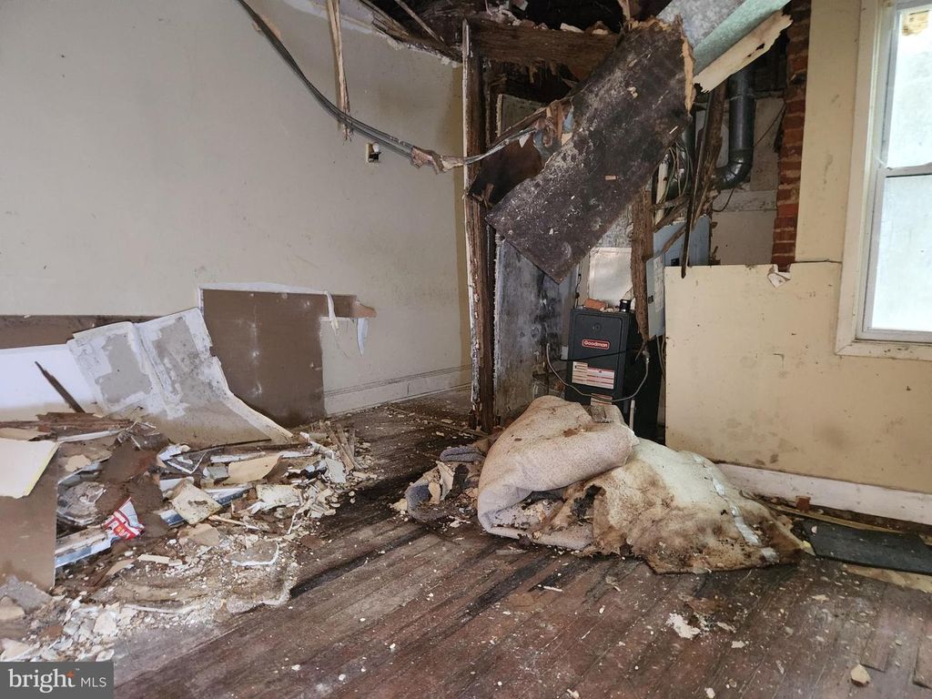1810 EDMONDSON AVE, Baltimore, MD 21223