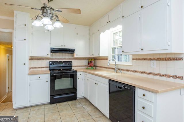 2993 E Howell Drive, Lawrenceville, GA 30044