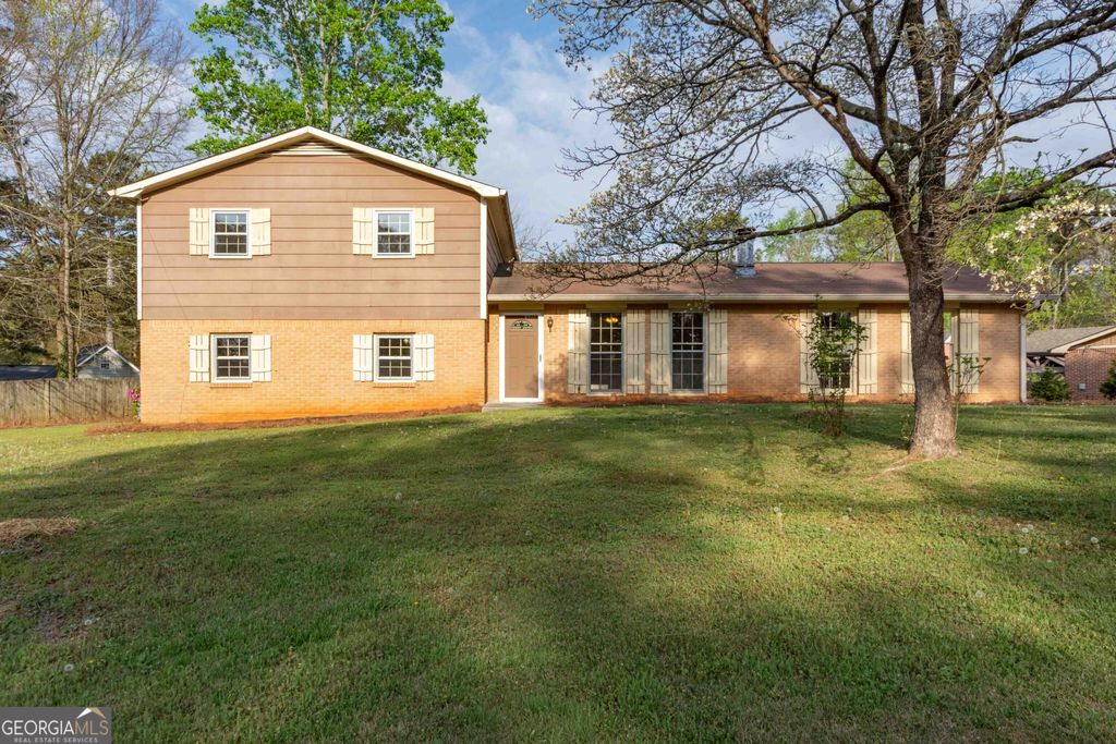 2993 E Howell Drive, Lawrenceville, GA 30044