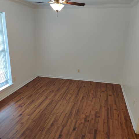 8111 Meadville Street, Houston, TX 77061