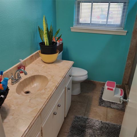 8111 Meadville Street, Houston, TX 77061