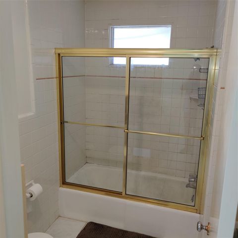 8111 Meadville Street, Houston, TX 77061