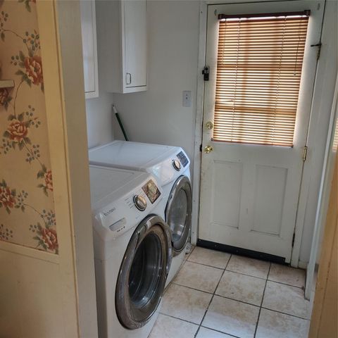 8111 Meadville Street, Houston, TX 77061