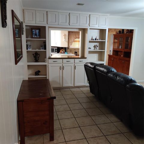 8111 Meadville Street, Houston, TX 77061