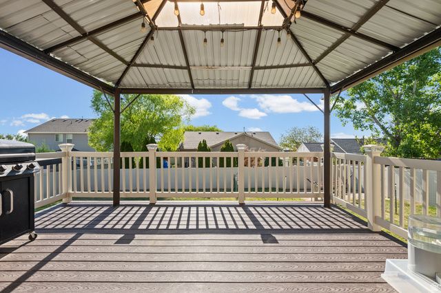 5449 S 2450 W, Roy, UT 84067