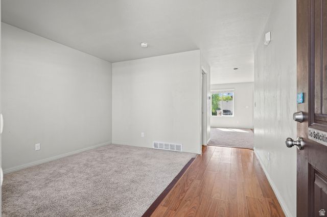 5449 S 2450 W, Roy, UT 84067