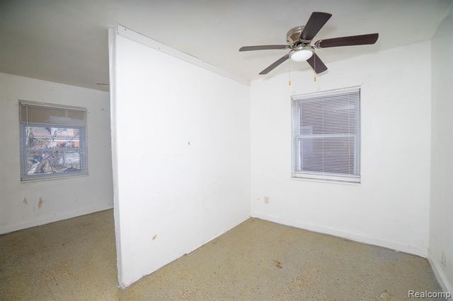 10785 E Outer Drive, Detroit, MI 48224