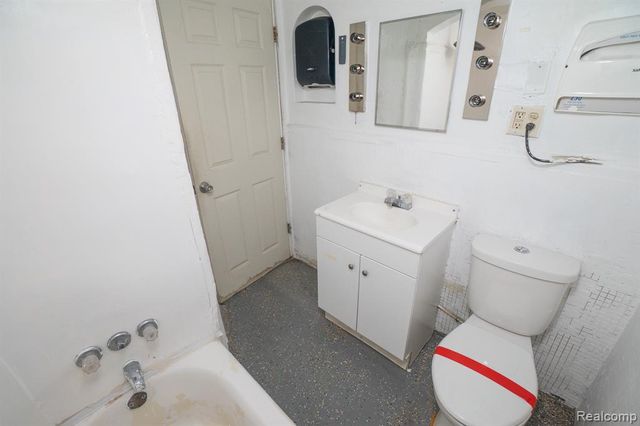 10785 E Outer Drive, Detroit, MI 48224