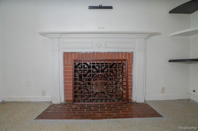 10785 E Outer Drive, Detroit, MI 48224