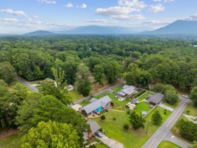 906 Virginia Avenue, Chatsworth, GA 30705