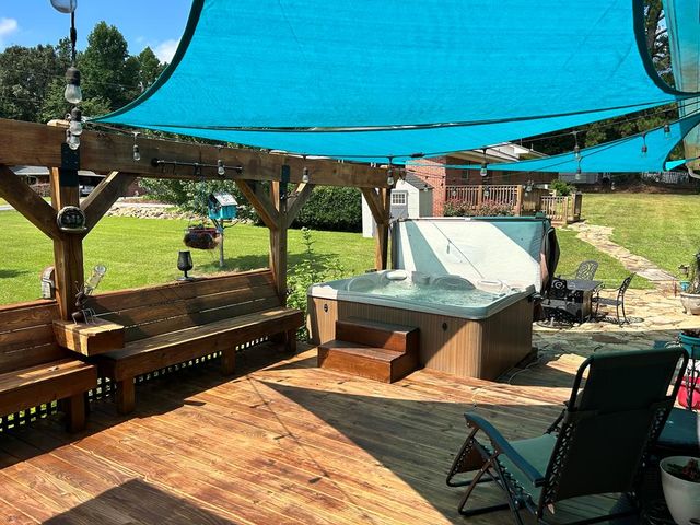 906 Virginia Avenue, Chatsworth, GA 30705
