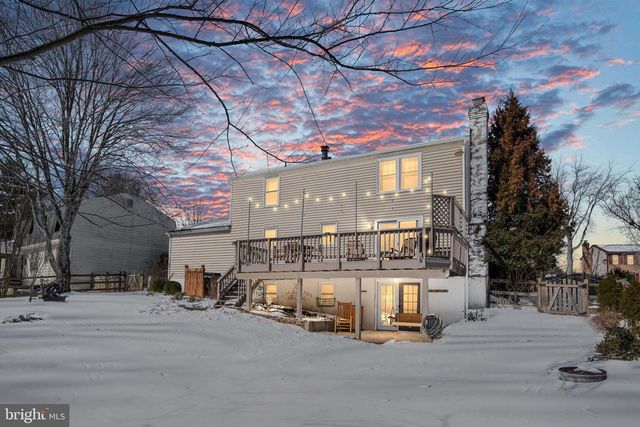 1114 BRADFIELD DR SW, Leesburg, VA 20175