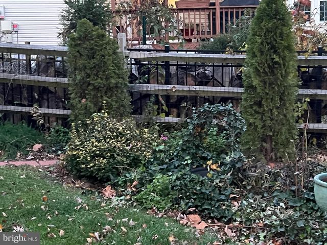 1114 BRADFIELD DR SW, Leesburg, VA 20175