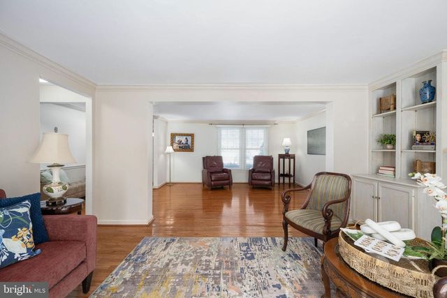 1114 BRADFIELD DR SW, Leesburg, VA 20175