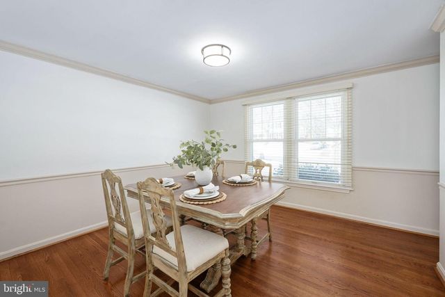 1114 BRADFIELD DR SW, Leesburg, VA 20175