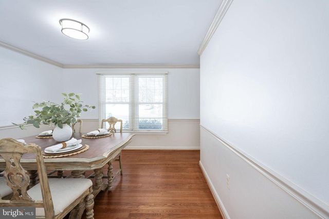 1114 BRADFIELD DR SW, Leesburg, VA 20175