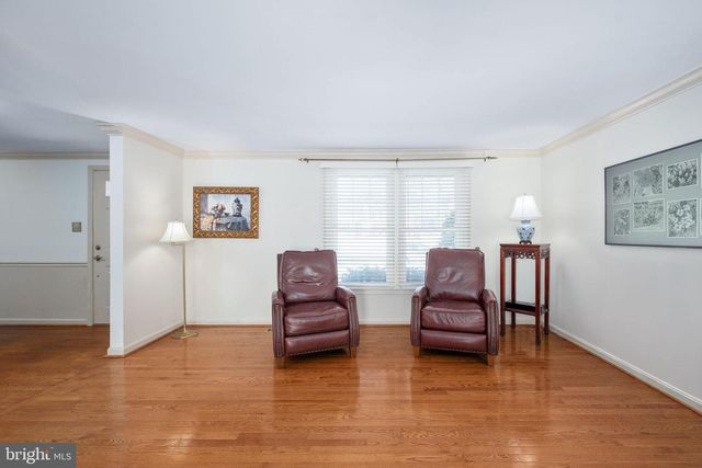 1114 BRADFIELD DR SW, Leesburg, VA 20175