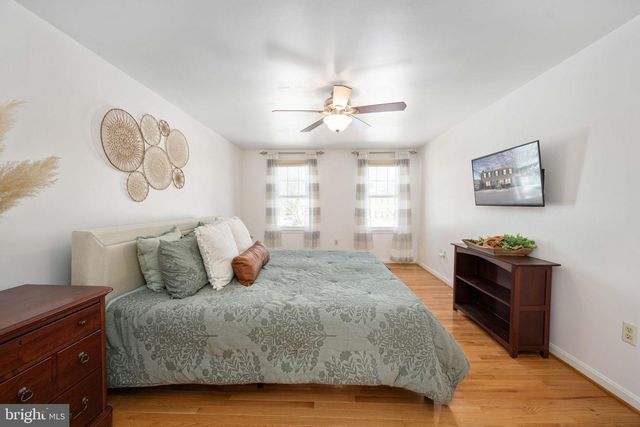 1114 BRADFIELD DR SW, Leesburg, VA 20175