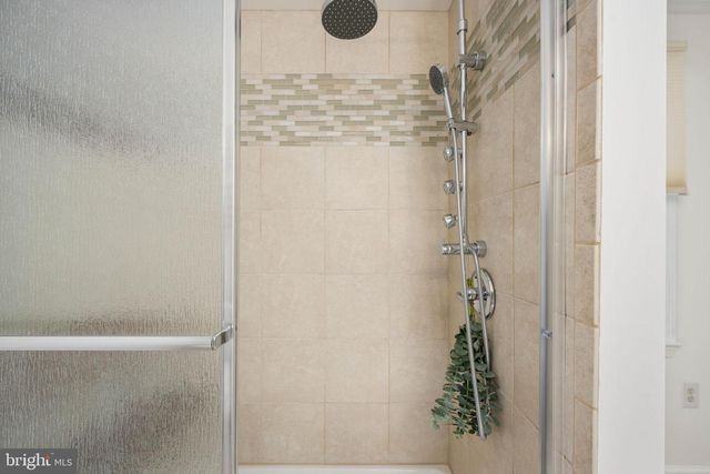 1114 BRADFIELD DR SW, Leesburg, VA 20175