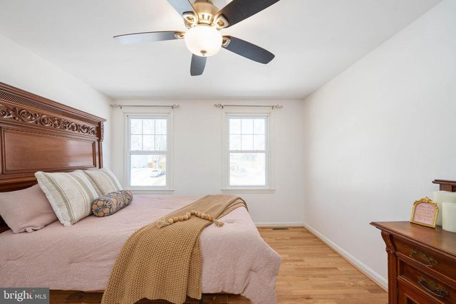 1114 BRADFIELD DR SW, Leesburg, VA 20175