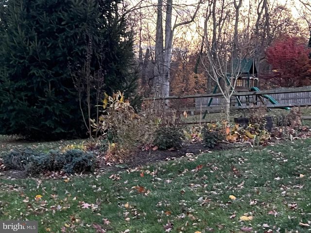 1114 BRADFIELD DR SW, Leesburg, VA 20175