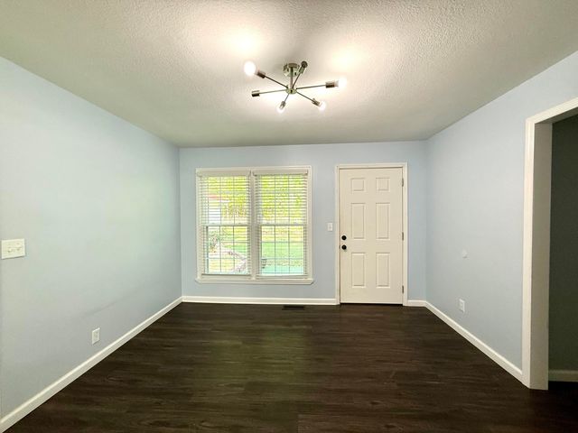 120 Latonia Drive NE, Dalton, GA 30721