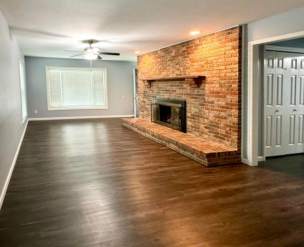 120 Latonia Drive NE, Dalton, GA 30721