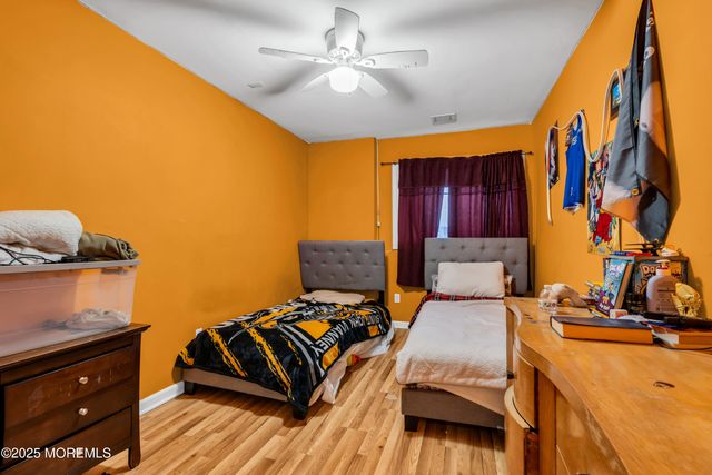 39 Oceanview Avenue, Keansburg, NJ 07734