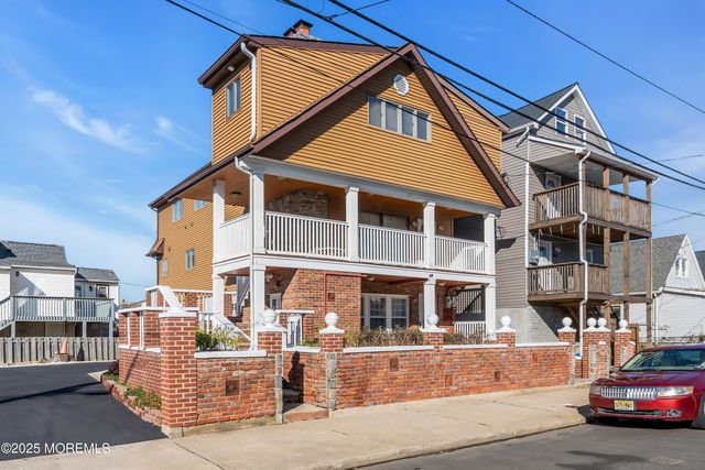 39 Oceanview Avenue, Keansburg, NJ 07734