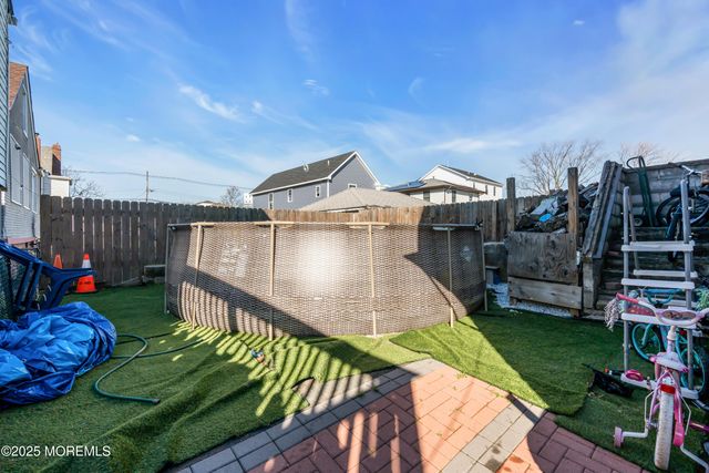 39 Oceanview Avenue, Keansburg, NJ 07734