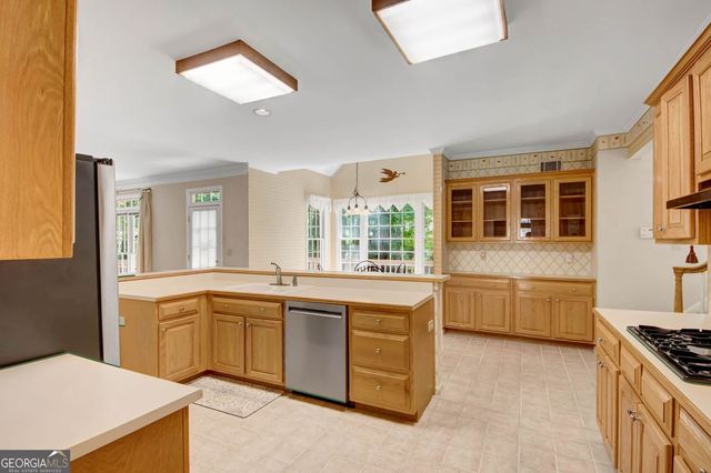 2010 Milfield Circle, Snellville, GA 30078