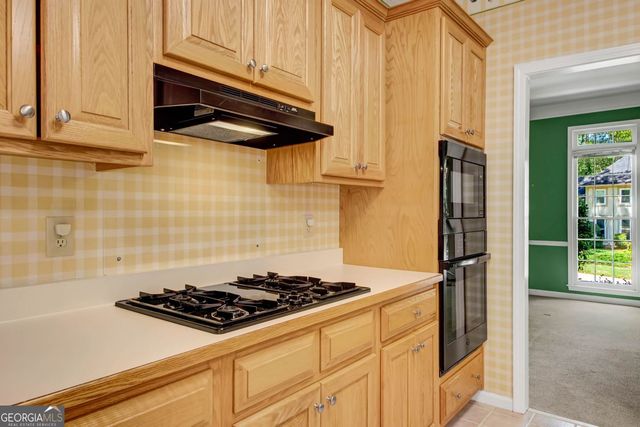 2010 Milfield Circle, Snellville, GA 30078