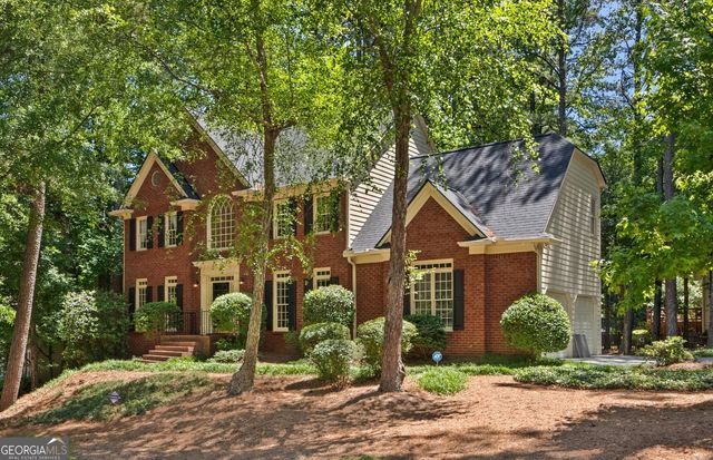 2010 Milfield Circle, Snellville, GA 30078