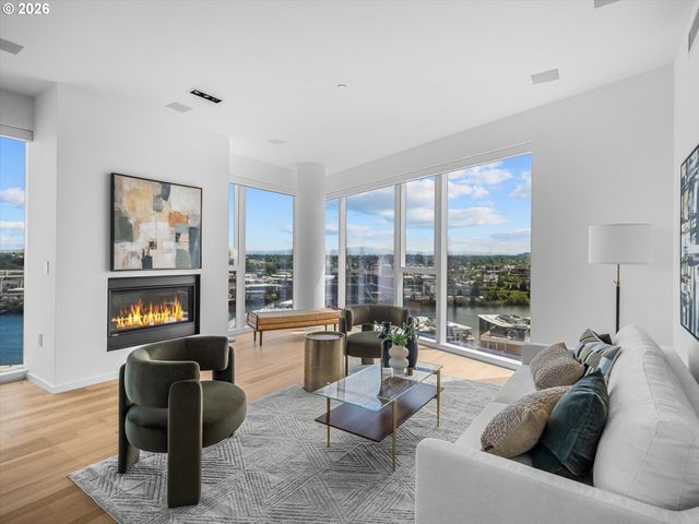 1075 Nw NORTHRUP St 2217, Portland, OR 97209