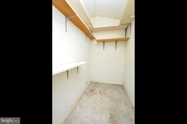 90 HUNTINGTON DR, Southampton, NJ 08088