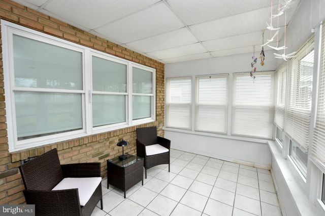 90 HUNTINGTON DR, Southampton, NJ 08088